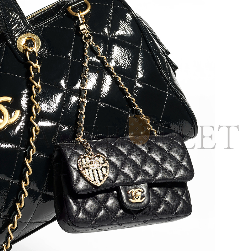 CHANEL CLASSIC MINI BAG WITH HOOK AP4760 (12*8*5cm)